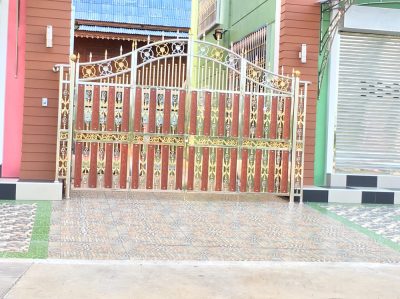 บริการ ติดตั้งประตูสแตนเลสนนทบุรี : ออกแบบผลิตตามสั่ง สวยงาม ราคาถูก มืออาชีพ